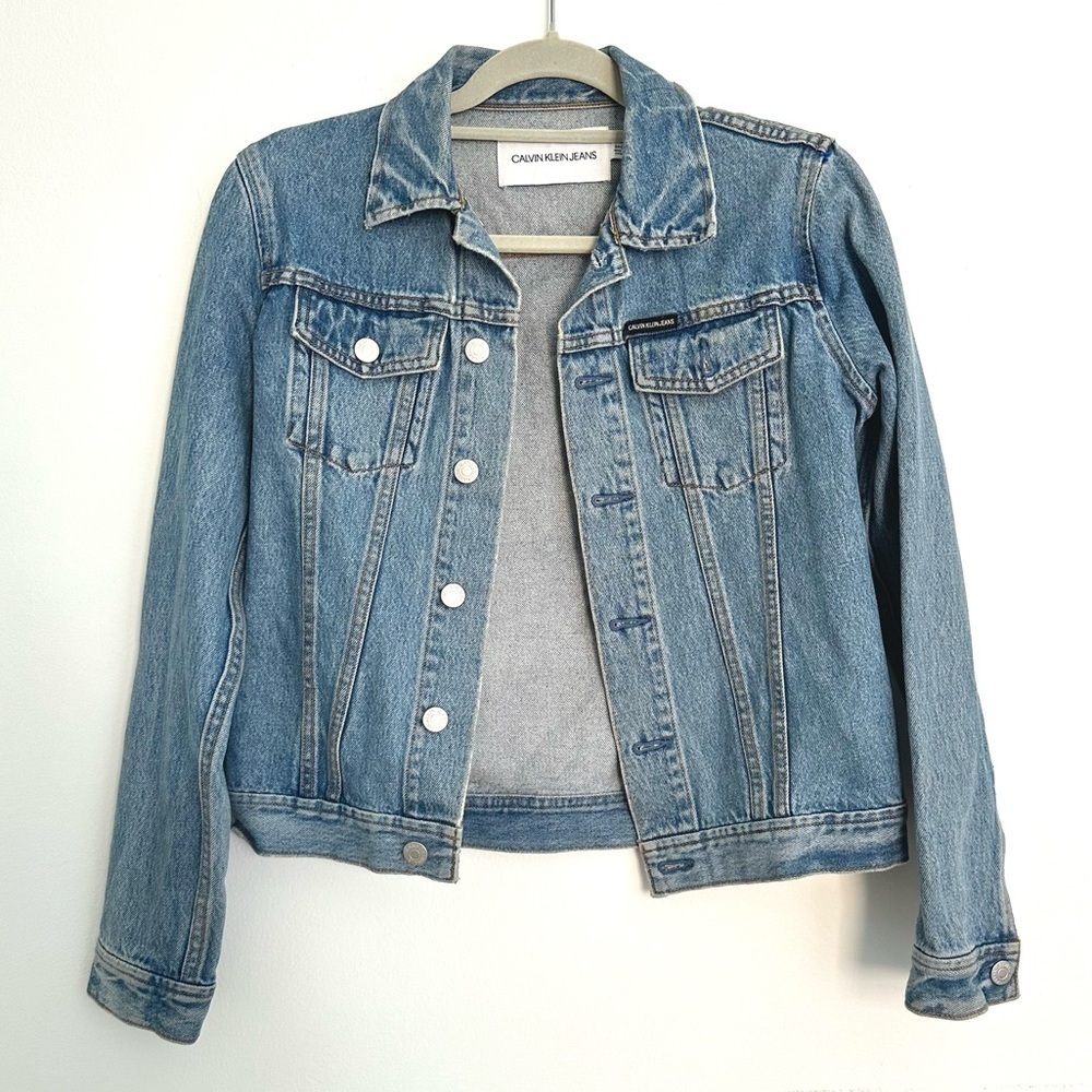 Calvin Klein Denim Trucker Jacket Lyon Blue Logo Size Small‎